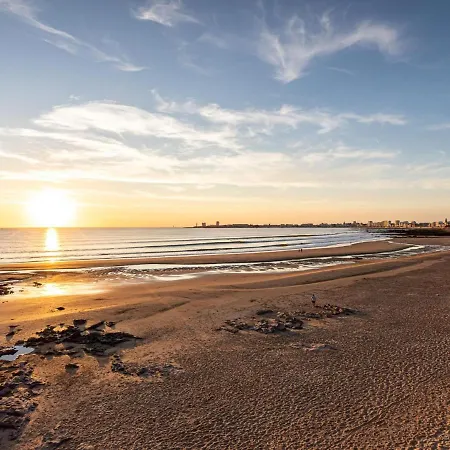 Large, Detached With A Pool 800 M From The Sea וילה