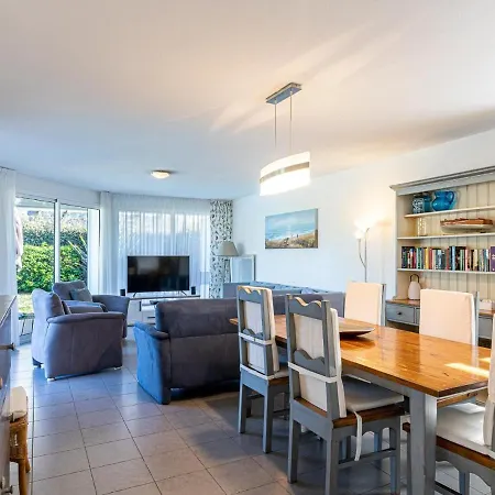 וילה Large, Detached With A Pool 800 M From The Sea